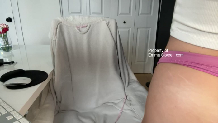 EmmaSkyee