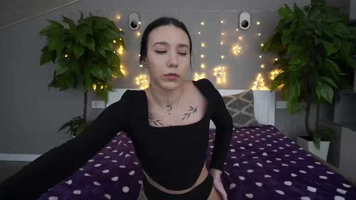 NikkiGoldX