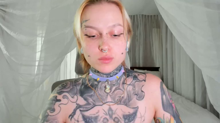 UrAlexis