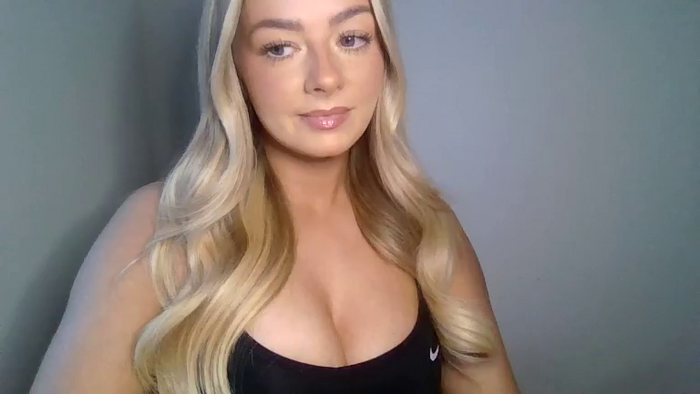 X_Zoey_UK
