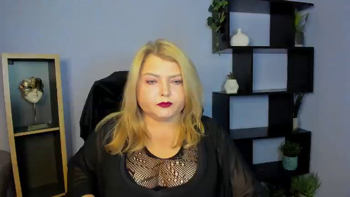 ElodiePLAYGIRL