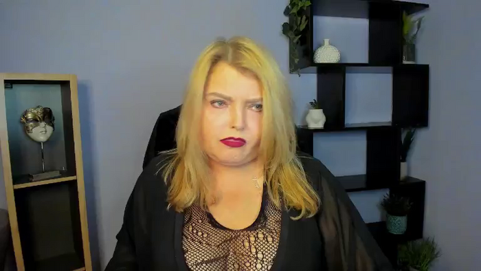 ElodiePLAYGIRL