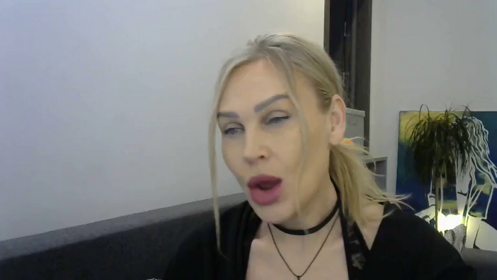 Evie_Paige