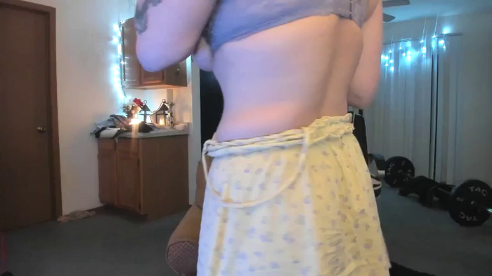 Hottyhousewife18