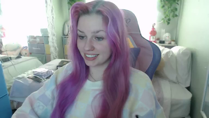 Angelina_Glass