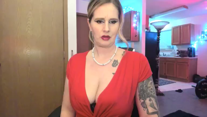 Hottyhousewife18