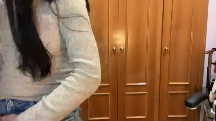 GloriaM