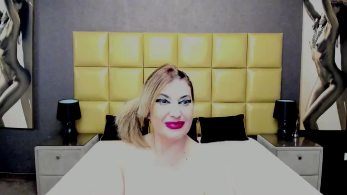 KiraLeila