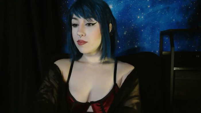 MissVikkiBlue