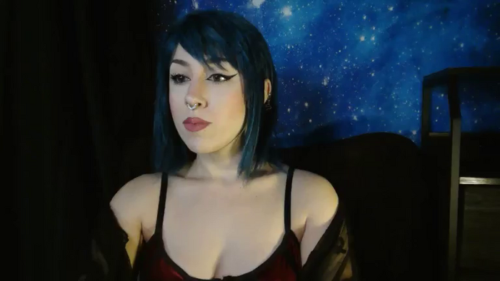 MissVikkiBlue