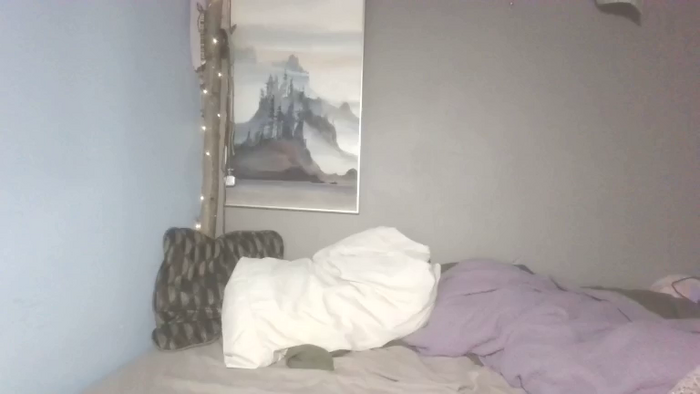 AlyxxRed