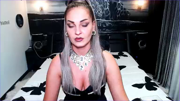 Sarah_Diamond_TS
