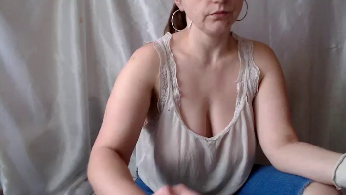 BettyGirlKiss