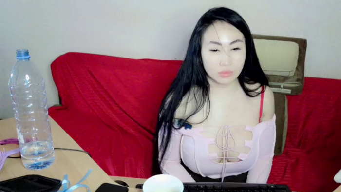 AsianQu33n