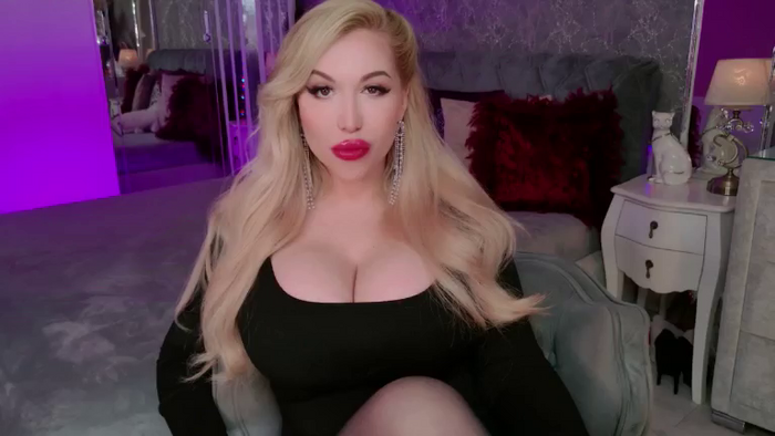 Alpha_Goddess