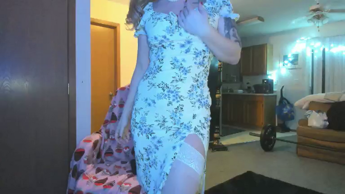 Hottyhousewife18