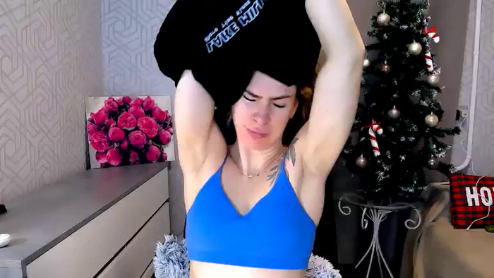 MeganNaughtyy