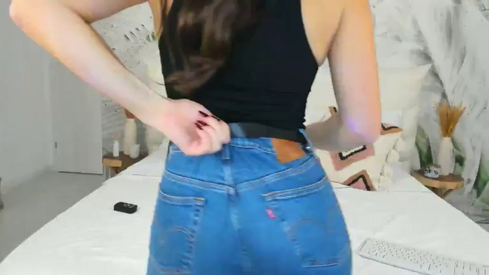 TayTay19