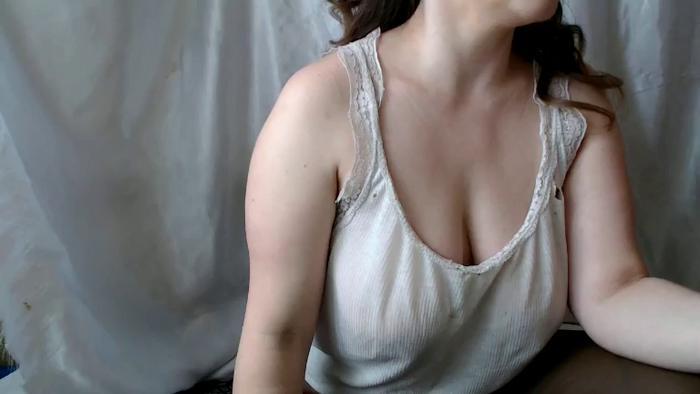 BettyGirlKiss