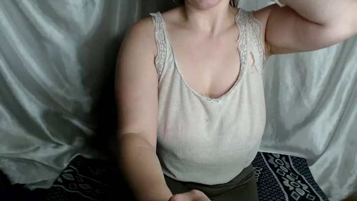 BettyGirlKiss