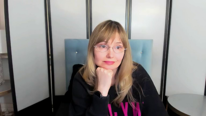 JustineCrystal