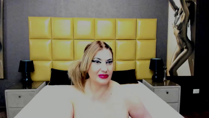 KiraLeila