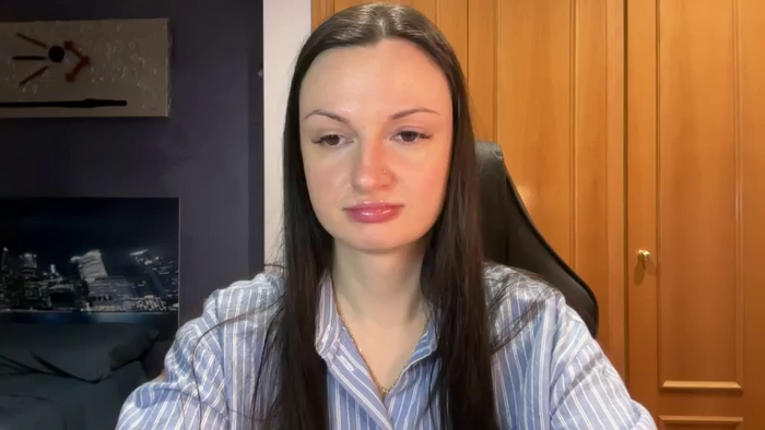 GloriaM