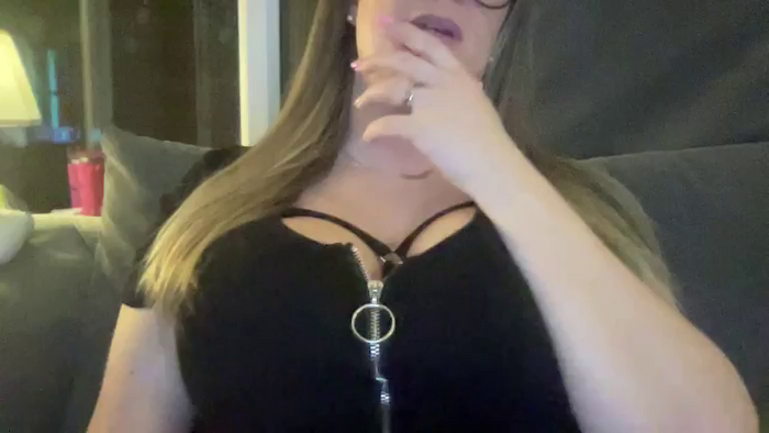 TittieTia19