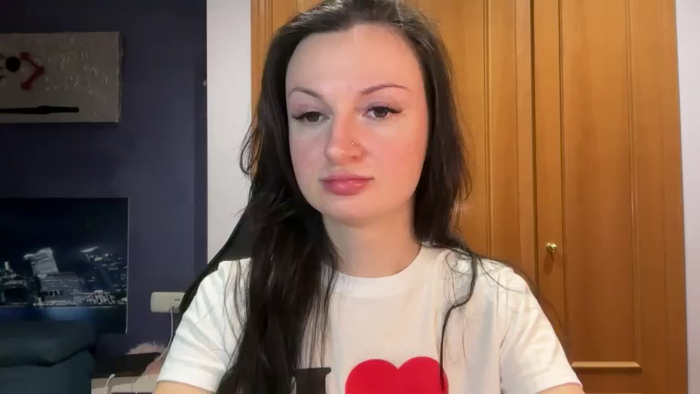GloriaM