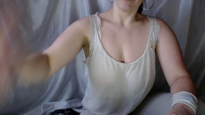 BettyGirlKiss