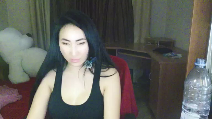 AsianQu33n