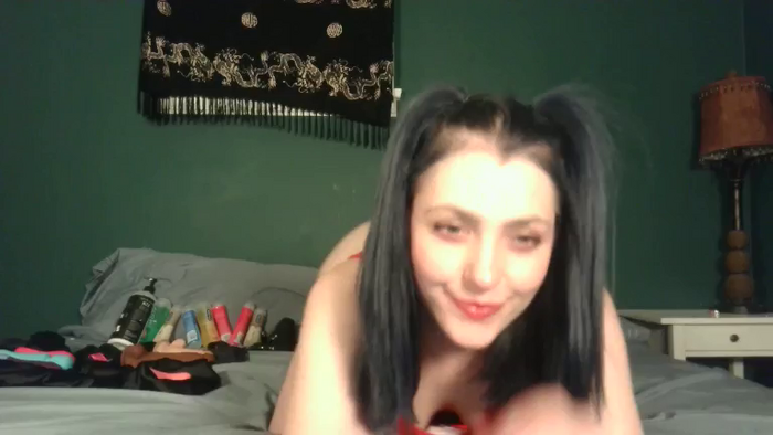 AlexMarieXOXO