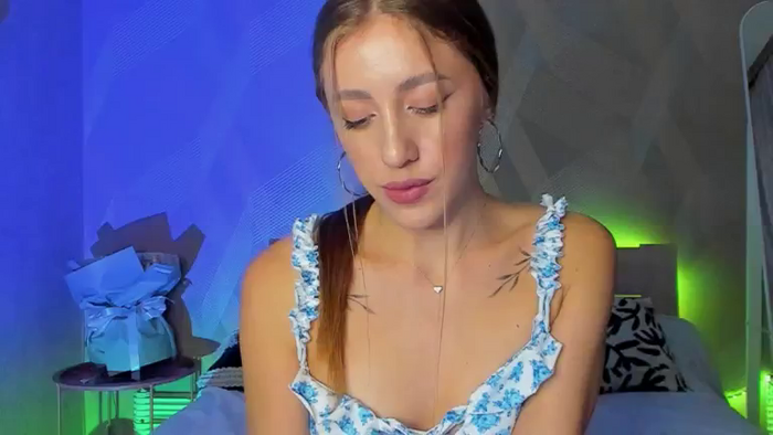 LaAngelA