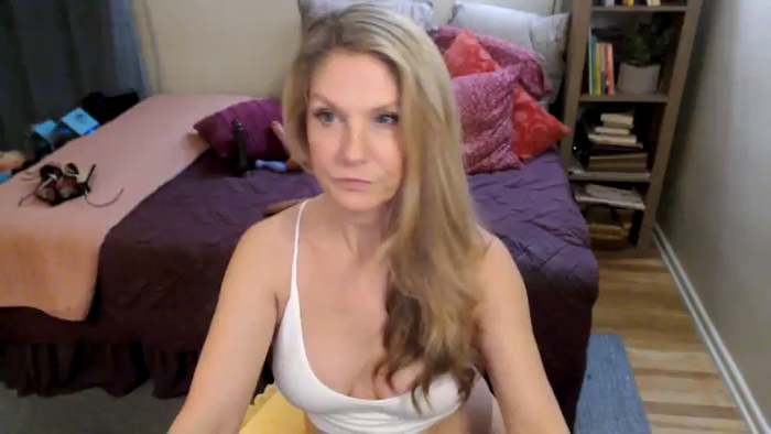 SweetCougarCandy