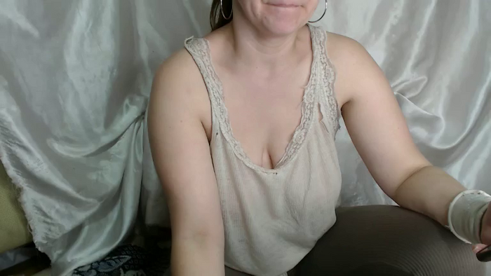 BettyGirlKiss