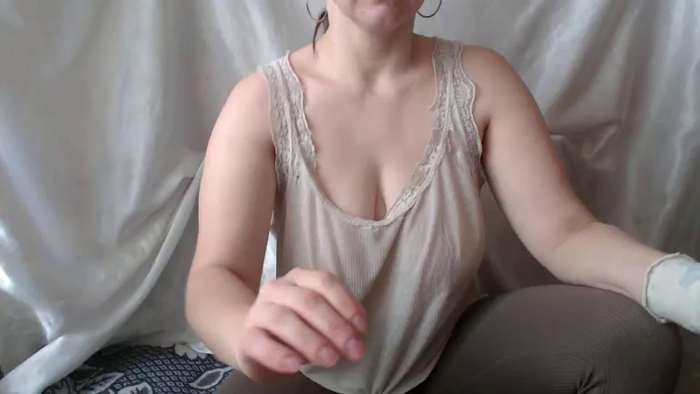BettyGirlKiss