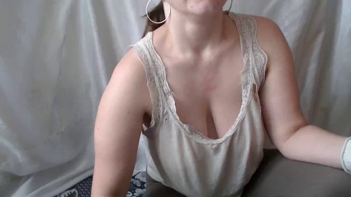 BettyGirlKiss