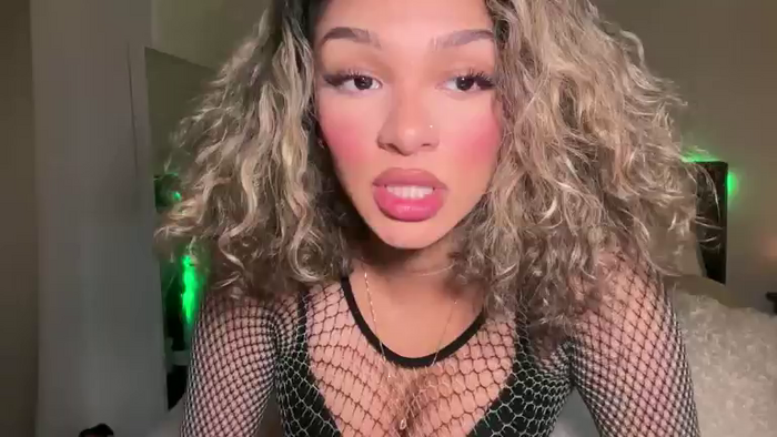 Cometaura77