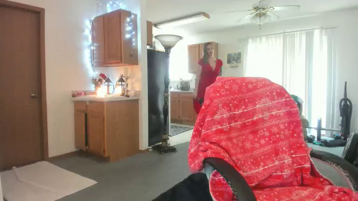 Hottyhousewife18