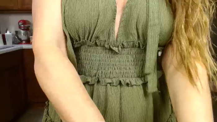 KelliKatt