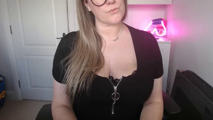 TittieTia19