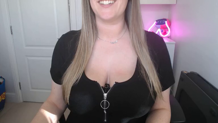 TittieTia19