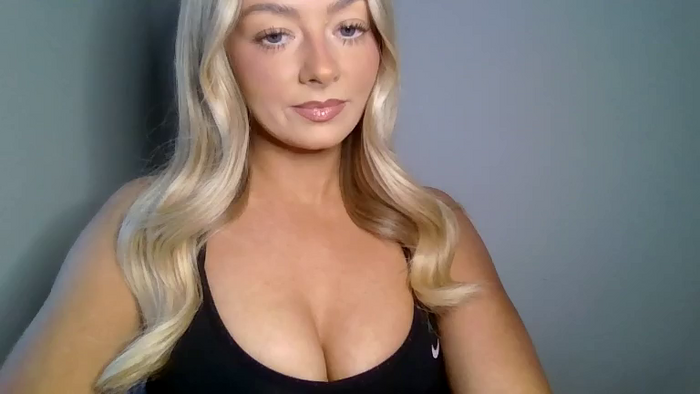 X_Zoey_UK
