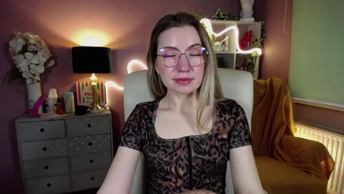 MiaxLoveQueen