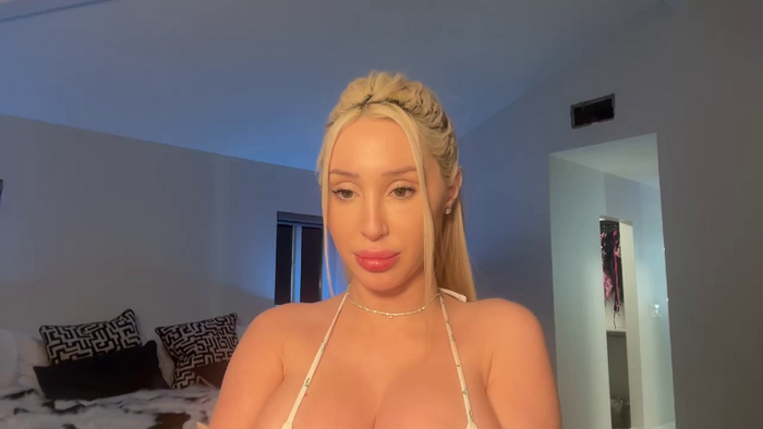 AmandaAndrewsxx