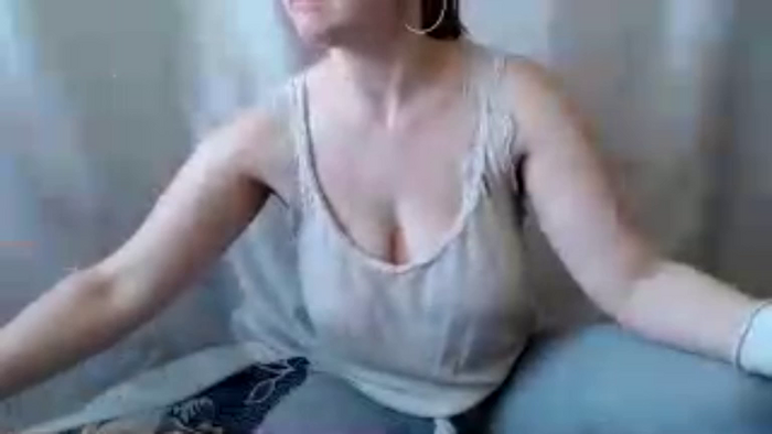 BettyGirlKiss