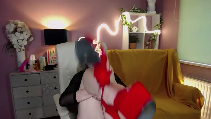 MiaxLoveQueen