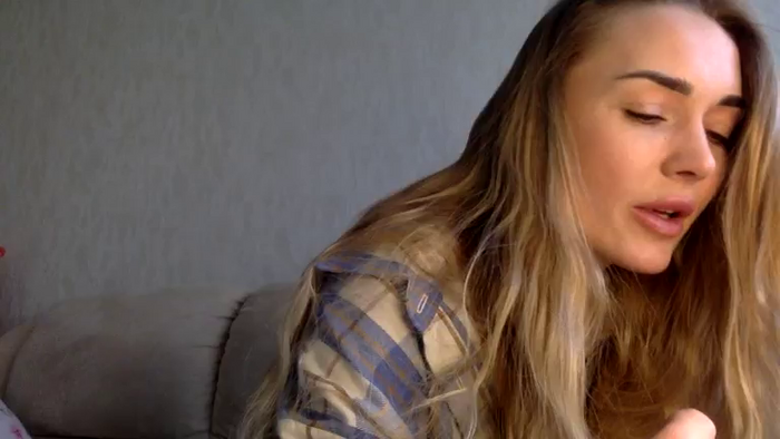 Tina_a