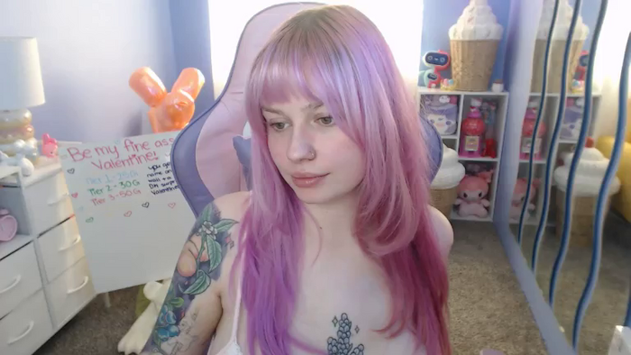 Angelina_Glass