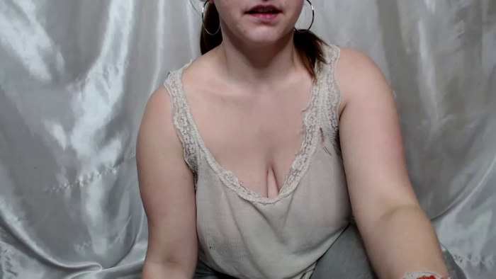 BettyGirlKiss
